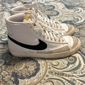 Women’s Nike blazers. Gently used, Size 7.5